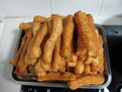 怎樣檢測(cè)油條中是否含有明礬？